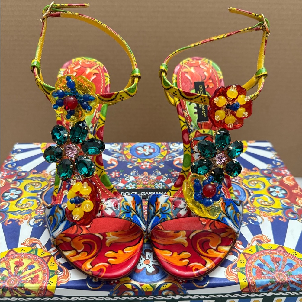NEVER WORN Dolce & Gabbana Jeweled T-Strap Sandal Heels